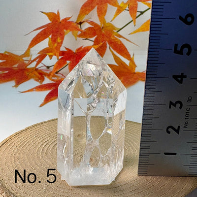 本水晶 六方 　パワーストーン　虹色に輝く