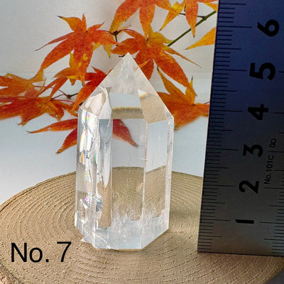 本水晶 六方 　パワーストーン　虹色に輝く