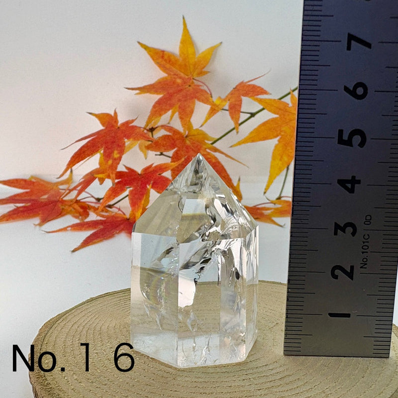 本水晶 六方 　パワーストーン　虹色に輝く 希少　早い者勝ち