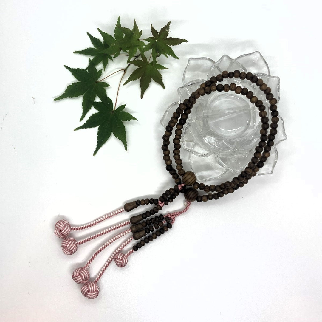 身延山 紫雲堂】珠数 日蓮宗 神代杉 八寸丸玉 二色編込房 共仕立