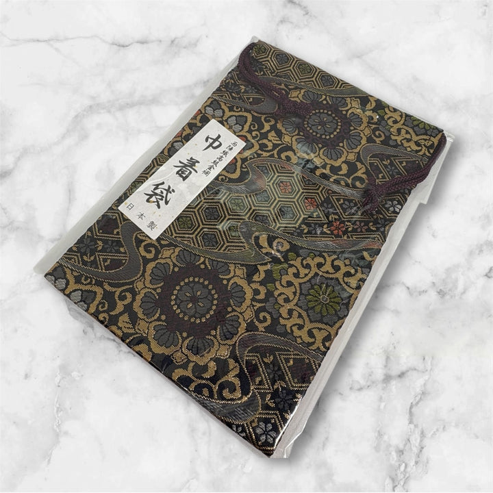 m　西陣織高級金襴　巾着袋Bタイプ他 京都 西陣織高級金襴 巾着袋(大)内ポケット付き