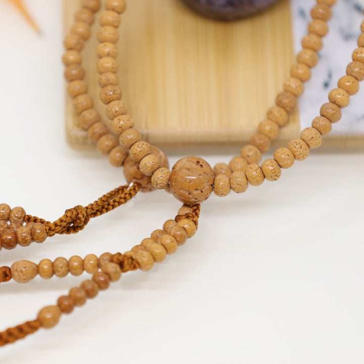 身延山 紫雲堂】 珠数 日蓮宗 金剛菩提樹 八寸平玉 編込房 共仕立 桐箱