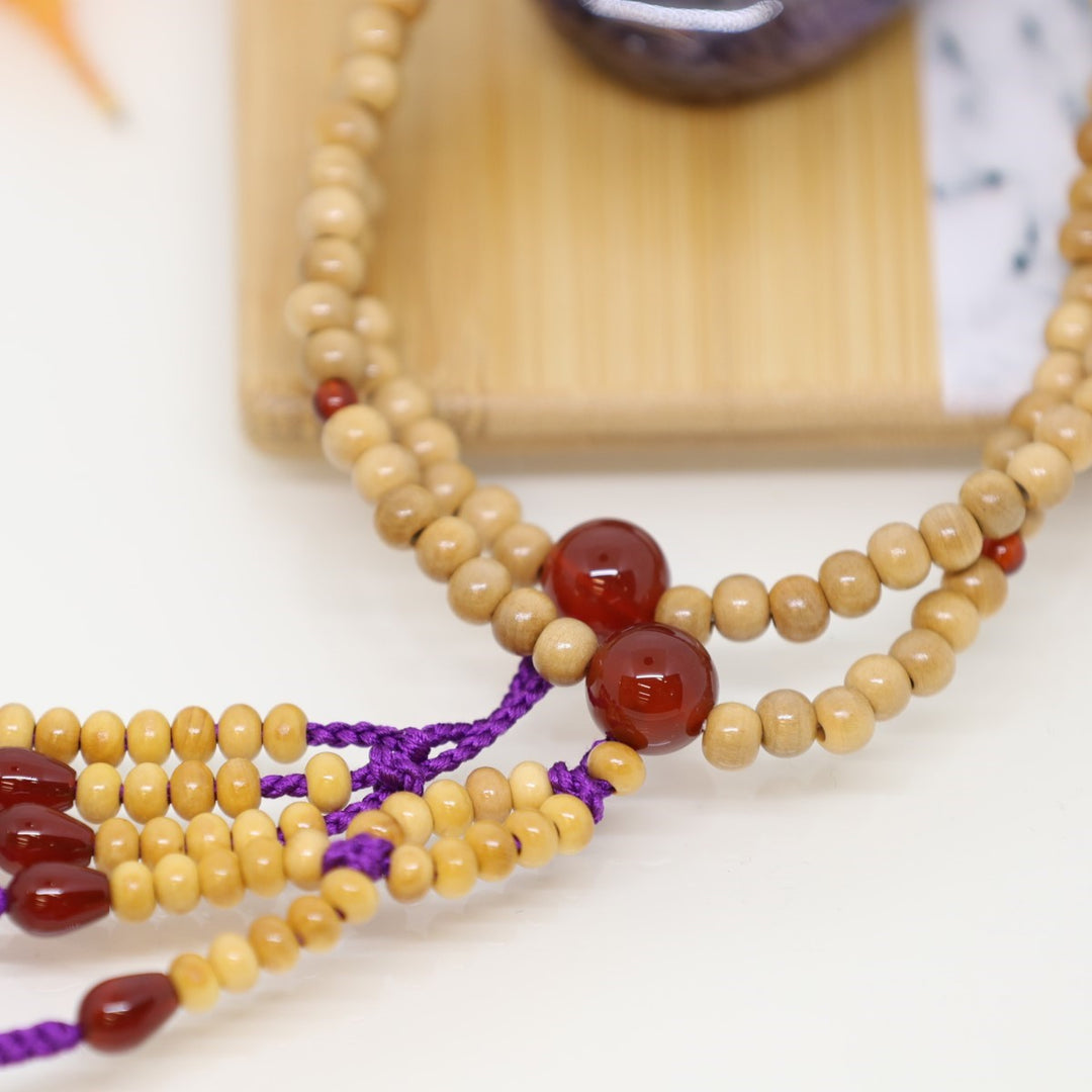 身延山 紫雲堂】 珠数 日蓮宗 柘植 八寸丸玉 編込房 色3種 親四点瑪瑙仕立