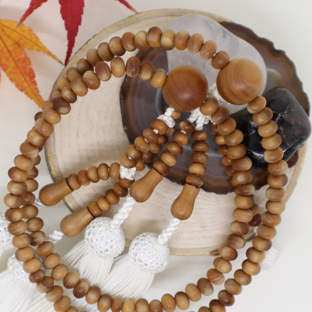 インド籠山白檀　　ミニ阿弥陀仏　　サイズ六分 インド籠山白檀 ミニ阿弥陀仏 サイズ六分