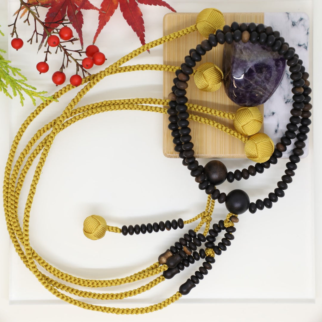 身延山 紫雲堂】 珠数 日蓮宗 黒柿 八寸平玉 中房30㌢編込房 共仕立 修