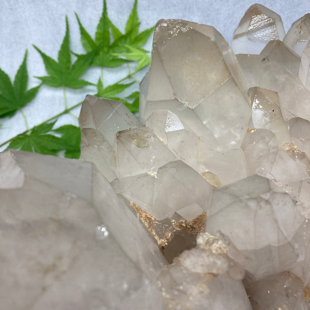 身延山 紫雲堂】 天然石 原石 本水晶